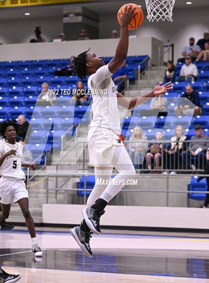 Thumbnail 1 in Jonesboro vs. Hot Springs (AAA 5A State Playoff first round) photogallery.