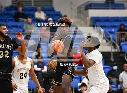 Thumbnail 1 in Jonesboro vs. Hot Springs (AAA 5A State Playoff first round) photogallery.