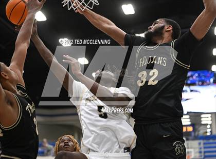 Thumbnail 1 in Jonesboro vs. Hot Springs (AAA 5A State Playoff first round) photogallery.