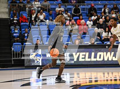 Thumbnail 1 in Jonesboro vs. Hot Springs (AAA 5A State Playoff first round) photogallery.