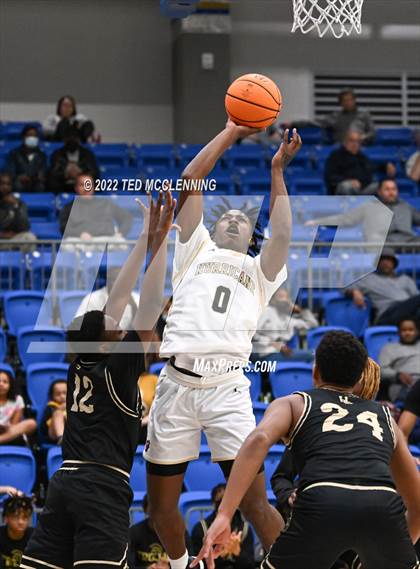 Thumbnail 1 in Jonesboro vs. Hot Springs (AAA 5A State Playoff first round) photogallery.