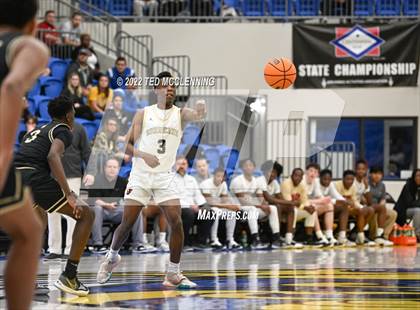 Thumbnail 1 in Jonesboro vs. Hot Springs (AAA 5A State Playoff first round) photogallery.