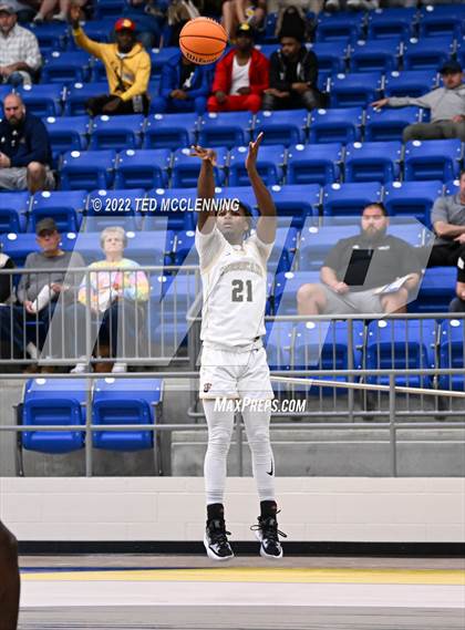 Thumbnail 3 in Jonesboro vs. Hot Springs (AAA 5A State Playoff first round) photogallery.