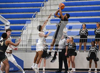 Thumbnail 1 in Jonesboro vs. Hot Springs (AAA 5A State Playoff first round) photogallery.
