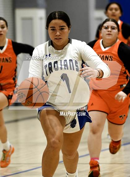 Thumbnail 3 in Orland vs. Marysville (Oroville Tournament) photogallery.