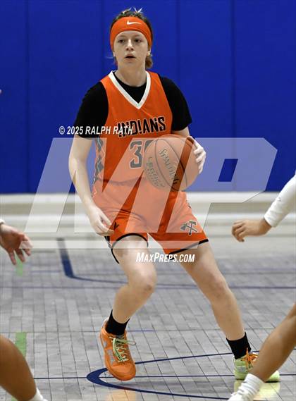 Thumbnail 2 in Orland vs. Marysville (Oroville Tournament) photogallery.