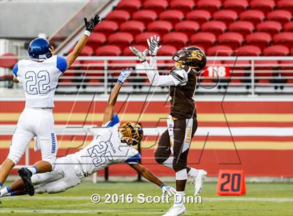 Thumbnail 2 in Santa Clara vs Gunderson (Levi's Stadium - Friday Night Lights) photogallery.