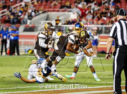 Thumbnail 2 in Santa Clara vs Gunderson (Levi's Stadium - Friday Night Lights) photogallery.