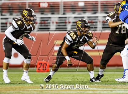 Thumbnail 2 in Santa Clara vs Gunderson (Levi's Stadium - Friday Night Lights) photogallery.