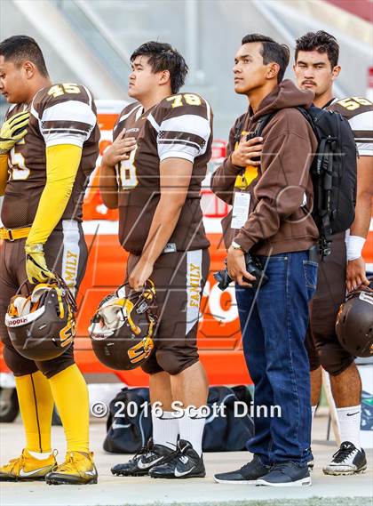 Thumbnail 1 in Santa Clara vs Gunderson (Levi's Stadium - Friday Night Lights) photogallery.