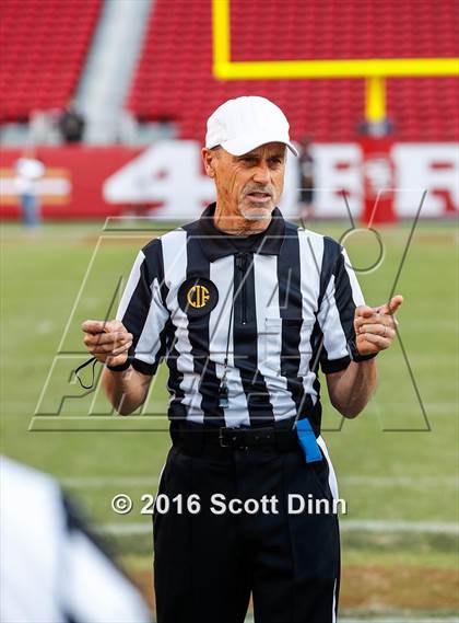 Thumbnail 2 in Santa Clara vs Gunderson (Levi's Stadium - Friday Night Lights) photogallery.