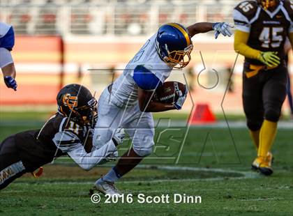 Thumbnail 3 in Santa Clara vs Gunderson (Levi's Stadium - Friday Night Lights) photogallery.