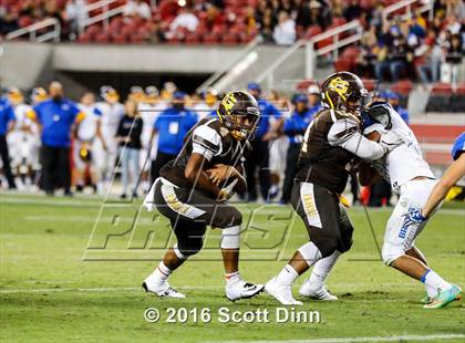 Thumbnail 3 in Santa Clara vs Gunderson (Levi's Stadium - Friday Night Lights) photogallery.