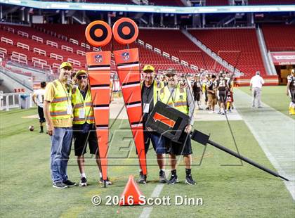 Thumbnail 2 in Santa Clara vs Gunderson (Levi's Stadium - Friday Night Lights) photogallery.