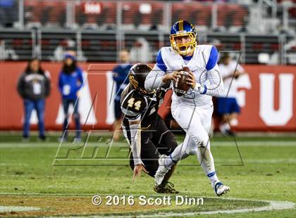 Thumbnail 2 in Santa Clara vs Gunderson (Levi's Stadium - Friday Night Lights) photogallery.