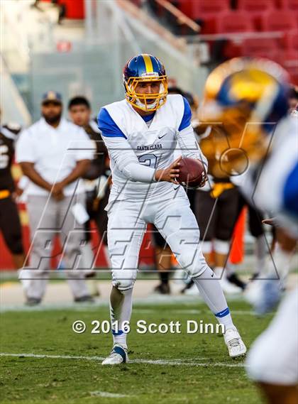 Thumbnail 1 in Santa Clara vs Gunderson (Levi's Stadium - Friday Night Lights) photogallery.