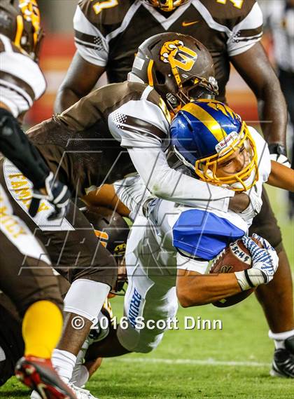 Thumbnail 3 in Santa Clara vs Gunderson (Levi's Stadium - Friday Night Lights) photogallery.