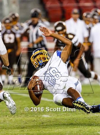 Thumbnail 2 in Santa Clara vs Gunderson (Levi's Stadium - Friday Night Lights) photogallery.