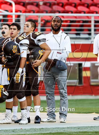 Thumbnail 1 in Santa Clara vs Gunderson (Levi's Stadium - Friday Night Lights) photogallery.