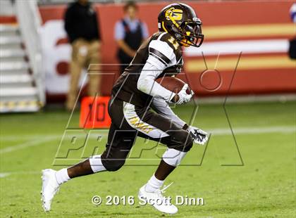 Thumbnail 2 in Santa Clara vs Gunderson (Levi's Stadium - Friday Night Lights) photogallery.