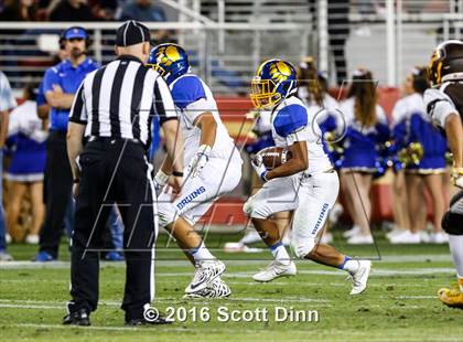 Thumbnail 2 in Santa Clara vs Gunderson (Levi's Stadium - Friday Night Lights) photogallery.