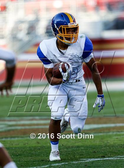 Thumbnail 1 in Santa Clara vs Gunderson (Levi's Stadium - Friday Night Lights) photogallery.
