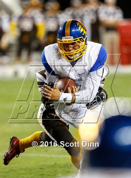 Thumbnail 1 in Santa Clara vs Gunderson (Levi's Stadium - Friday Night Lights) photogallery.