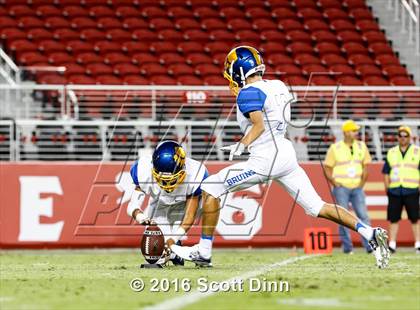 Thumbnail 2 in Santa Clara vs Gunderson (Levi's Stadium - Friday Night Lights) photogallery.