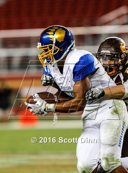 Thumbnail 1 in Santa Clara vs Gunderson (Levi's Stadium - Friday Night Lights) photogallery.