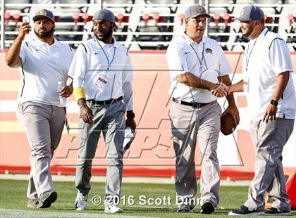 Thumbnail 3 in Santa Clara vs Gunderson (Levi's Stadium - Friday Night Lights) photogallery.