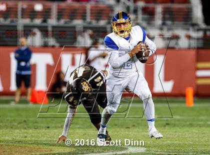 Thumbnail 3 in Santa Clara vs Gunderson (Levi's Stadium - Friday Night Lights) photogallery.