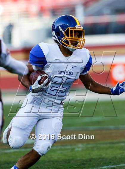 Thumbnail 2 in Santa Clara vs Gunderson (Levi's Stadium - Friday Night Lights) photogallery.