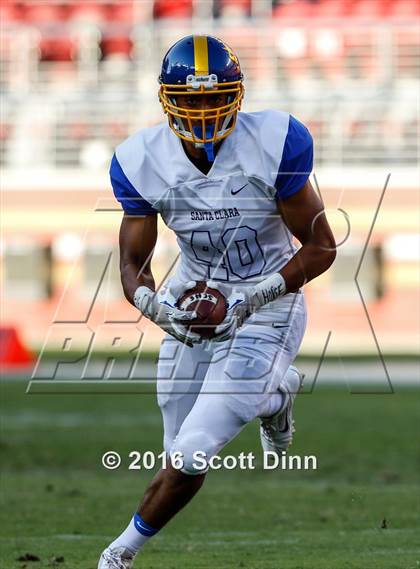 Thumbnail 2 in Santa Clara vs Gunderson (Levi's Stadium - Friday Night Lights) photogallery.