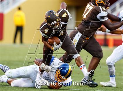 Thumbnail 3 in Santa Clara vs Gunderson (Levi's Stadium - Friday Night Lights) photogallery.