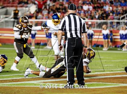 Thumbnail 3 in Santa Clara vs Gunderson (Levi's Stadium - Friday Night Lights) photogallery.