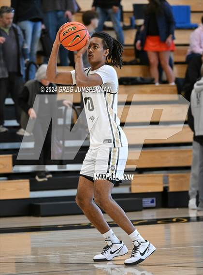Thumbnail 2 in Las Lomas vs. Archbishop Mitty (Bishop O'Dowd Thanksgiving Showcase) photogallery.
