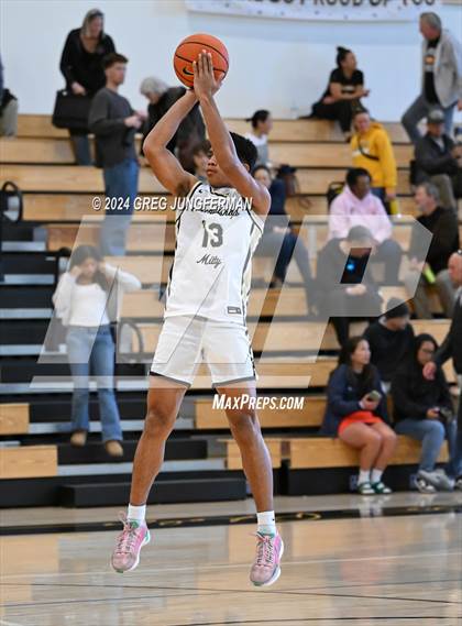 Thumbnail 3 in Las Lomas vs. Archbishop Mitty (Bishop O'Dowd Thanksgiving Showcase) photogallery.