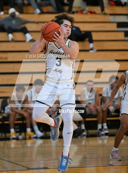 Thumbnail 1 in Las Lomas vs. Archbishop Mitty (Bishop O'Dowd Thanksgiving Showcase) photogallery.