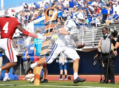 Thumbnail 2 in Jesuit @ Archbishop Rummel photogallery.