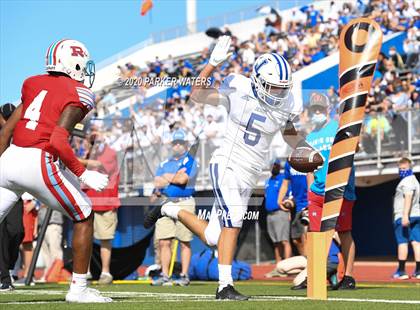 Thumbnail 3 in Jesuit @ Archbishop Rummel photogallery.
