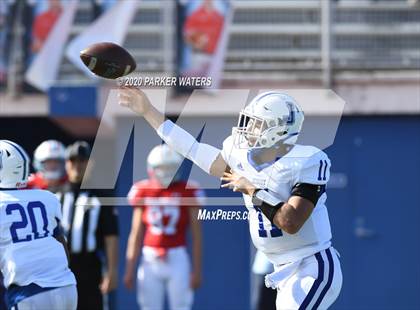 Thumbnail 2 in Jesuit @ Archbishop Rummel photogallery.