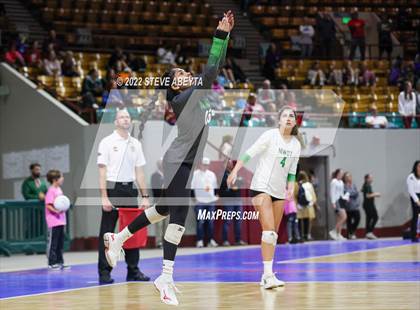 Thumbnail 3 in Woodland Park vs. Niwot (CHSAA 4A 1st Round) photogallery.