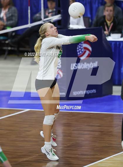 Thumbnail 3 in Woodland Park vs. Niwot (CHSAA 4A 1st Round) photogallery.