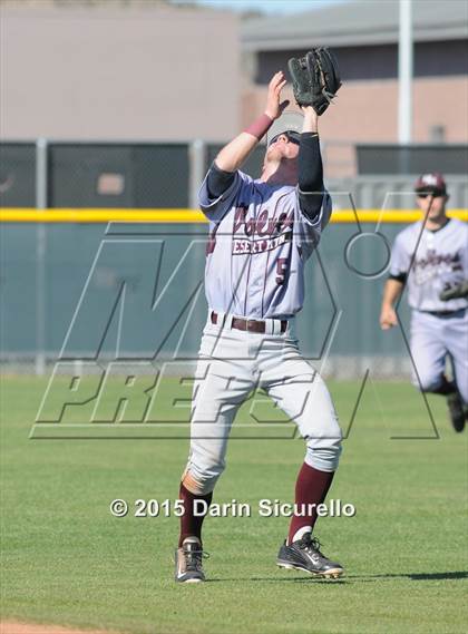Thumbnail 3 in Desert Mountain vs Mountain View (Desert Vista Invitational) photogallery.