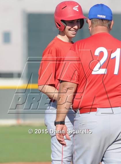 Thumbnail 1 in Desert Mountain vs Mountain View (Desert Vista Invitational) photogallery.