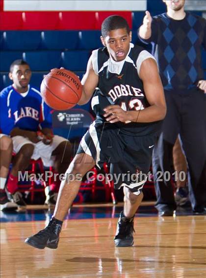 Thumbnail 1 in Dobie [J. Frank] Sophomore vs Clear Lake Sophomore photogallery.