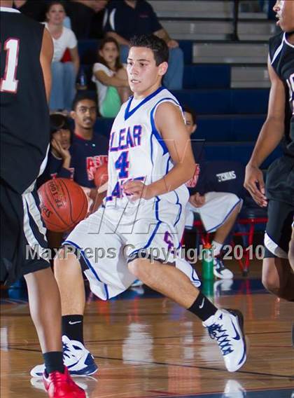 Thumbnail 2 in Dobie [J. Frank] Sophomore vs Clear Lake Sophomore photogallery.