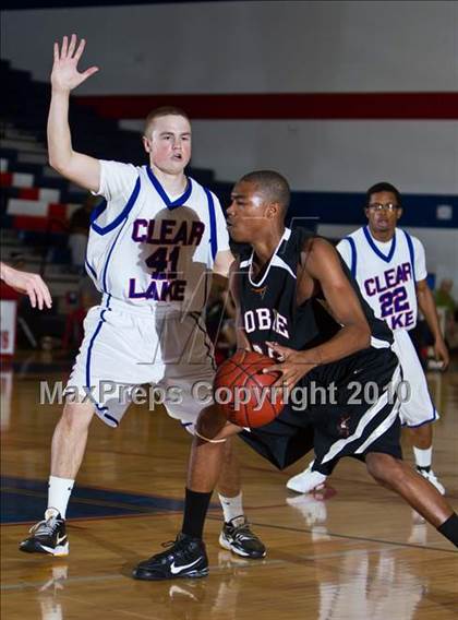 Thumbnail 1 in Dobie [J. Frank] Sophomore vs Clear Lake Sophomore photogallery.
