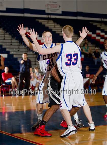 Thumbnail 2 in Dobie [J. Frank] Sophomore vs Clear Lake Sophomore photogallery.