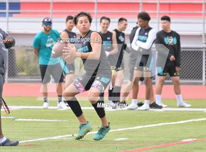 Thumbnail 2 in Sweetwater vs Olympian (7 on 7) photogallery.